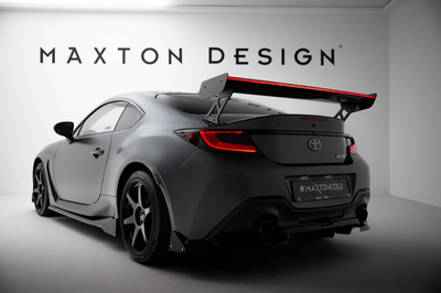 Carbon Spoiler With External Brackets Uprights + LED Toyota GR86 / Subaru BRZ Mk2