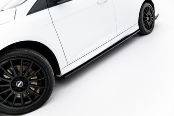 Rajouts Des Bas De Caisse Pour Ford Focus ST / ST-Line Hatchback / Estate Mk3 / Mk3 Facelift