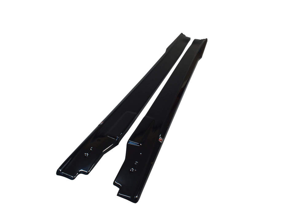 SET DES DIFFUSEUR DES BAS DE CAISSE INFINITI G35 COUPE