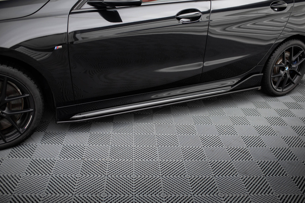 Rajouts Des Bas De Caisse BMW M135i M-Performance F40