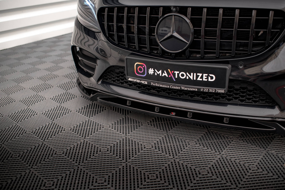 Lame Du Pare-Chocs Avant V.2 Mercedes-Benz C AMG Line Sedan / Coupe / Estate W205 / C205 / S205 Facelift