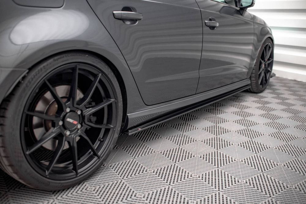 Street Pro Rajouts Des Bas De Caisse Audi S3 / A3 S-Line Sportback 8V Facelift