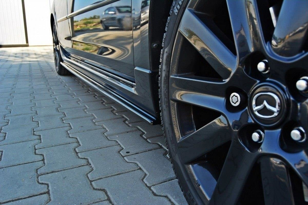 Rajouts Des Bas De Caisse Mazda 3 MPS Mk1