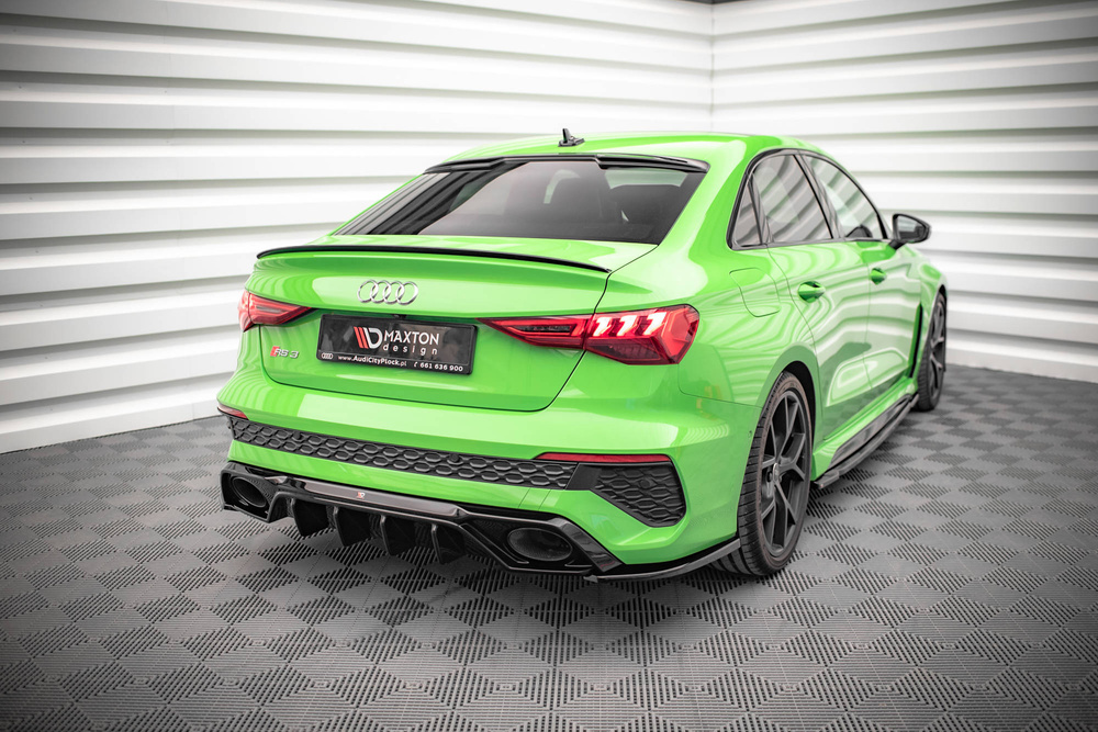 Lames De Pare-Chocs Arrière Latérales Audi RS3 Sedan 8Y