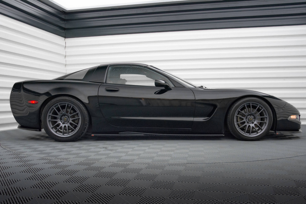 Rajouts Des Bas De Caisse Chevrolet Corvette C5