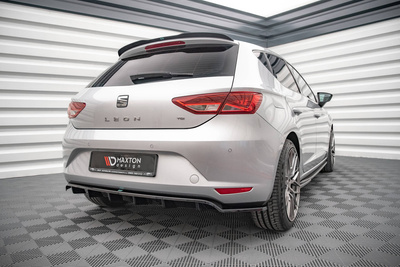 Arriere Splitter (avec une barre verticale) Seat Leon Hatchback Mk3