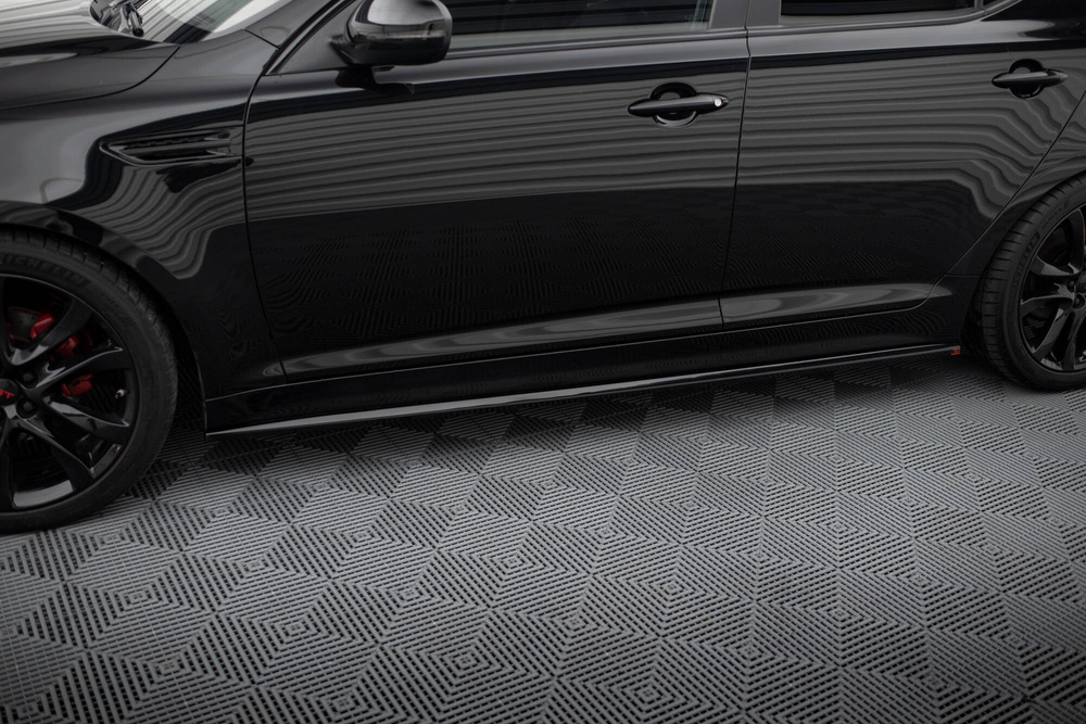 Rajouts Des Bas De Caisse Kia Optima Mk3