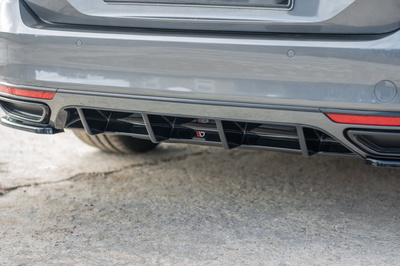 Rajout du pare-chocs arriere Volkswagen Passat R-Line B8