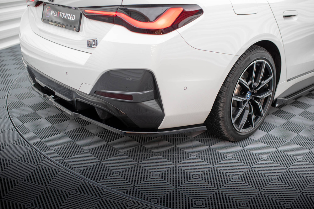 Arriere Splitter (avec une barre verticale) V.1 BMW i4 M-Pack G26