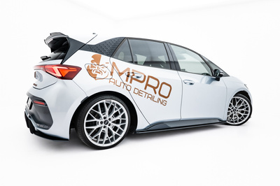 Street Pro Rajouts Des Bas De Caisse Cupra Born Mk1