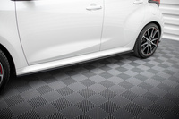 Rajouts Des Bas De Caisse V.2 Toyota Yaris Mk4