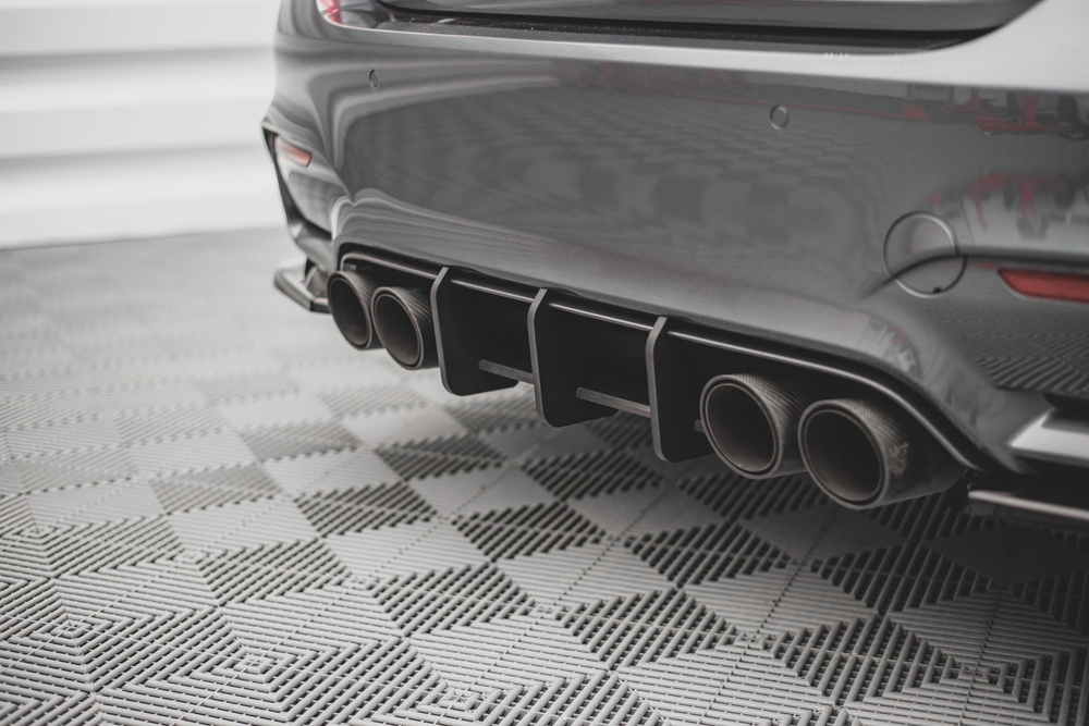 Street Pro Central Diffuseur Arriere BMW M4 F82