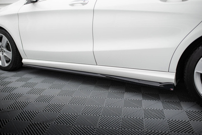 Rajouts Des Bas De Caisse Mercedes-Benz CLA C117 Facelift