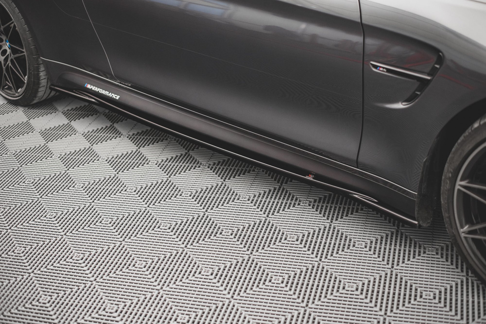 Rajouts Des Bas De Caisse V.2 BMW M4 F82