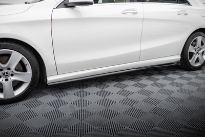Rajouts Des Bas De Caisse Mercedes-Benz CLA C117 Facelift