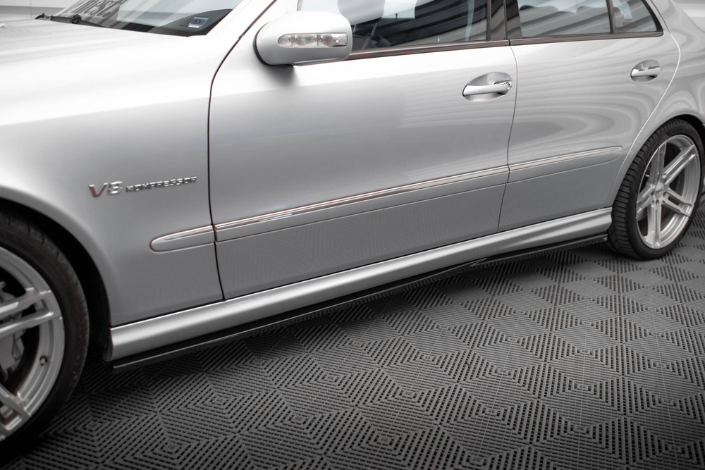 Rajouts Des Bas De Caisse Mercedes-Benz E 55 AMG W211