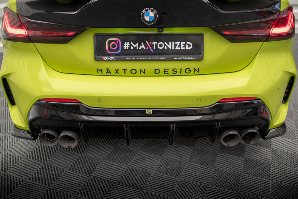 Rajout Du Pare-Chocs Arriere V.3 + échappement Milltek Sport BMW 1 M135i / 128ti F40
