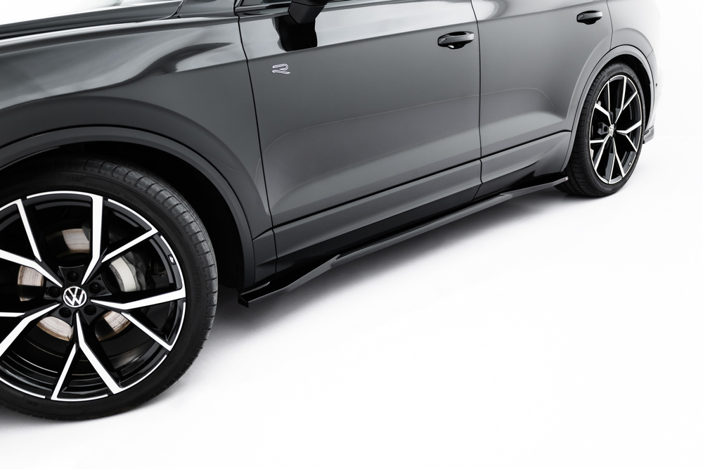 Rajouts Des Bas De Caisse Volkswagen Touareg R-Line Mk3 Facelift