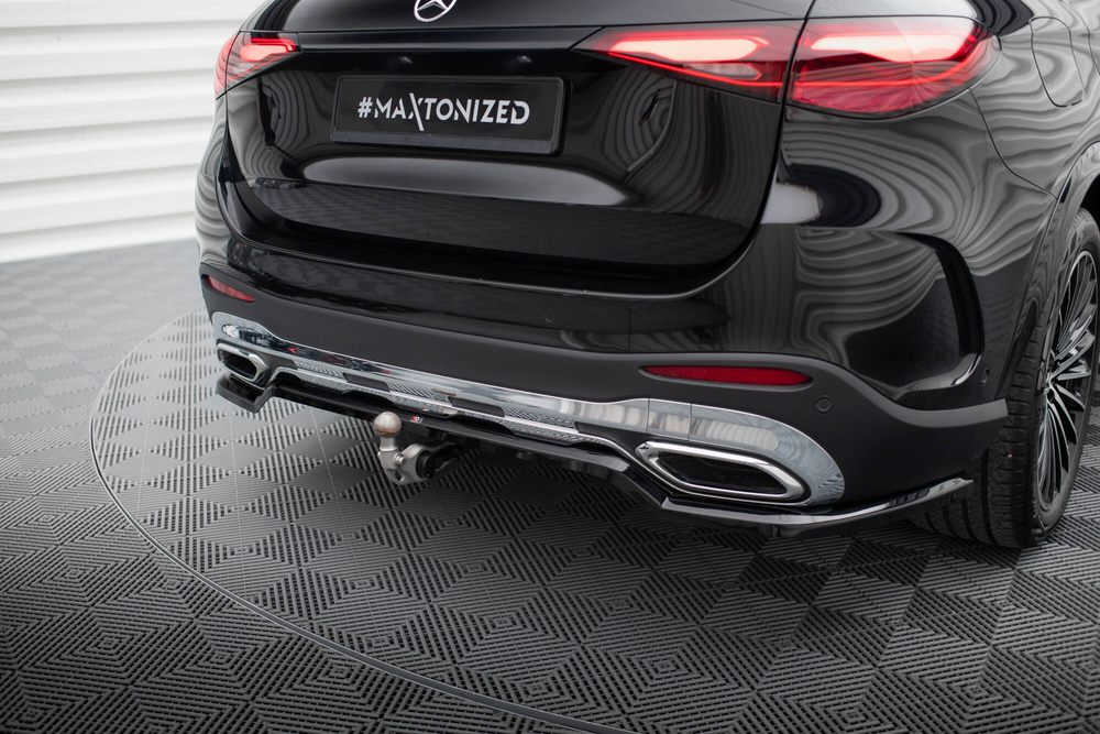 Arriere Splitter (avec une barre verticale) Mercedes-Benz GLC AMG-Line X254