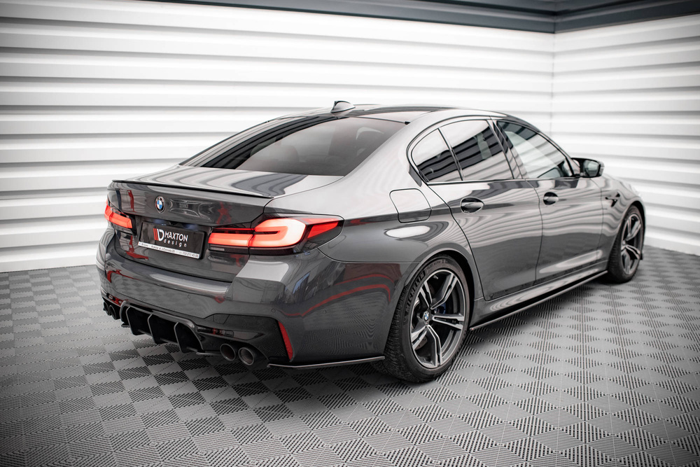 SET DES DIFFUSEUR DES BAS DE CAISSE BMW M5 F90