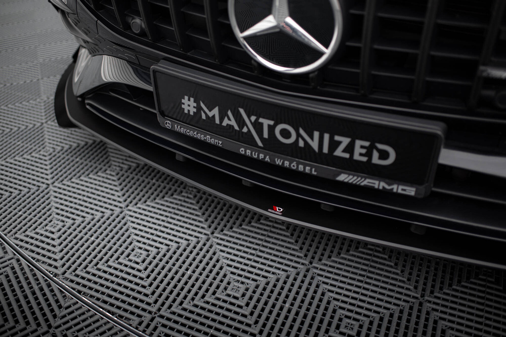 Street Pro Lame Du Pare-Chocs Avant  + Flaps Mercedes-AMG A35 W177 Facelift