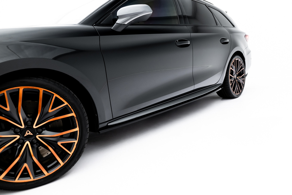 Rajouts Des Bas De Caisse V.1 Cupra Leon ST / Hatchback  Aero Mk1 Facelift