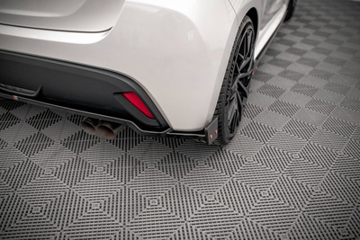 Arriere Splitter V.1 + Flaps  Toyota Yaris Mk4