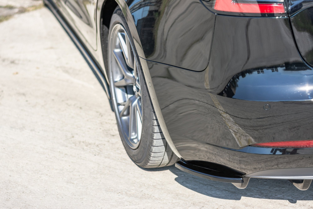 Lame du pare-chocs arriere Tesla Model 3