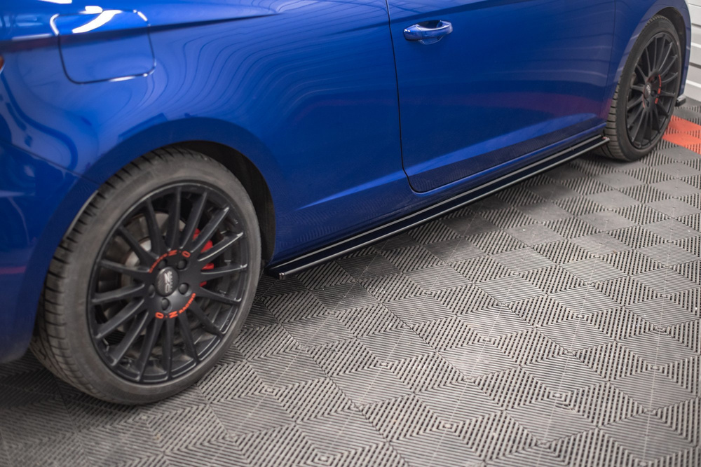 Rajouts Des Bas De Caisse Seat Leon Cupra / FR SC Mk3 / Mk3 FL