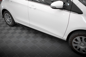 Rajouts Des Bas De Caisse Toyota Yaris Mk3 Facelift