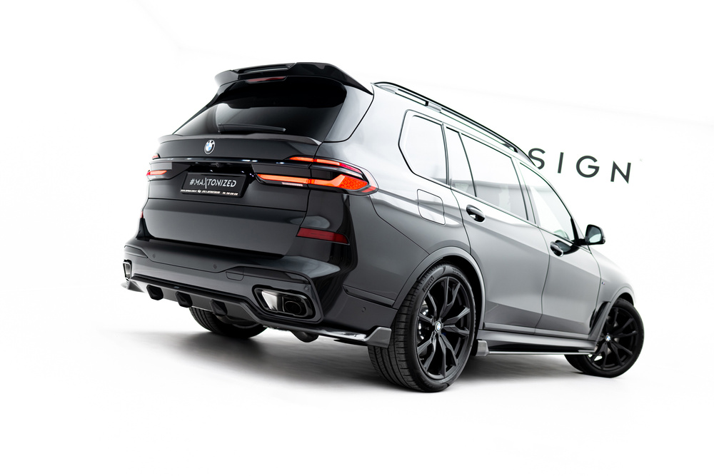 Fibre de Carbone Diffuseur Arrière BMW X7 M-Pack G07 Facelift (version without towbar)