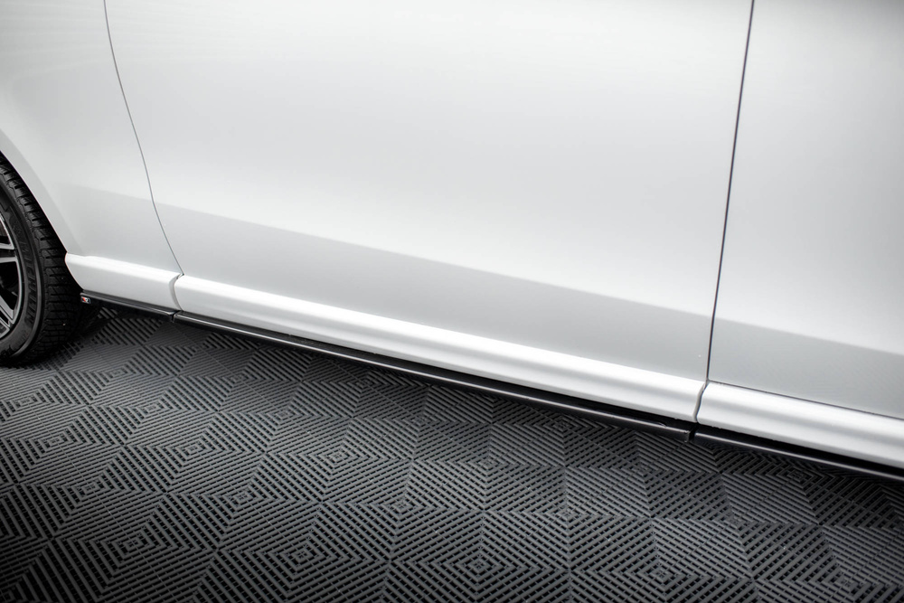Rajouts Des Bas De Caisse V.1 Mercedes-Benz V-Class Extra Long AMG-Line W447 