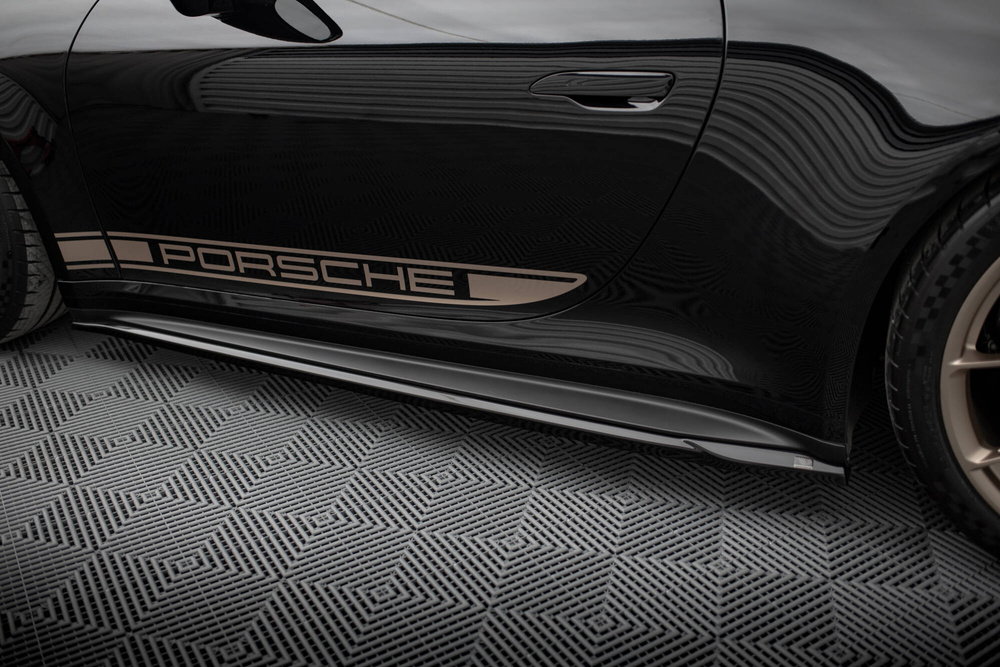 Rajouts Des Bas De Caisse Porsche 911 992 GT3